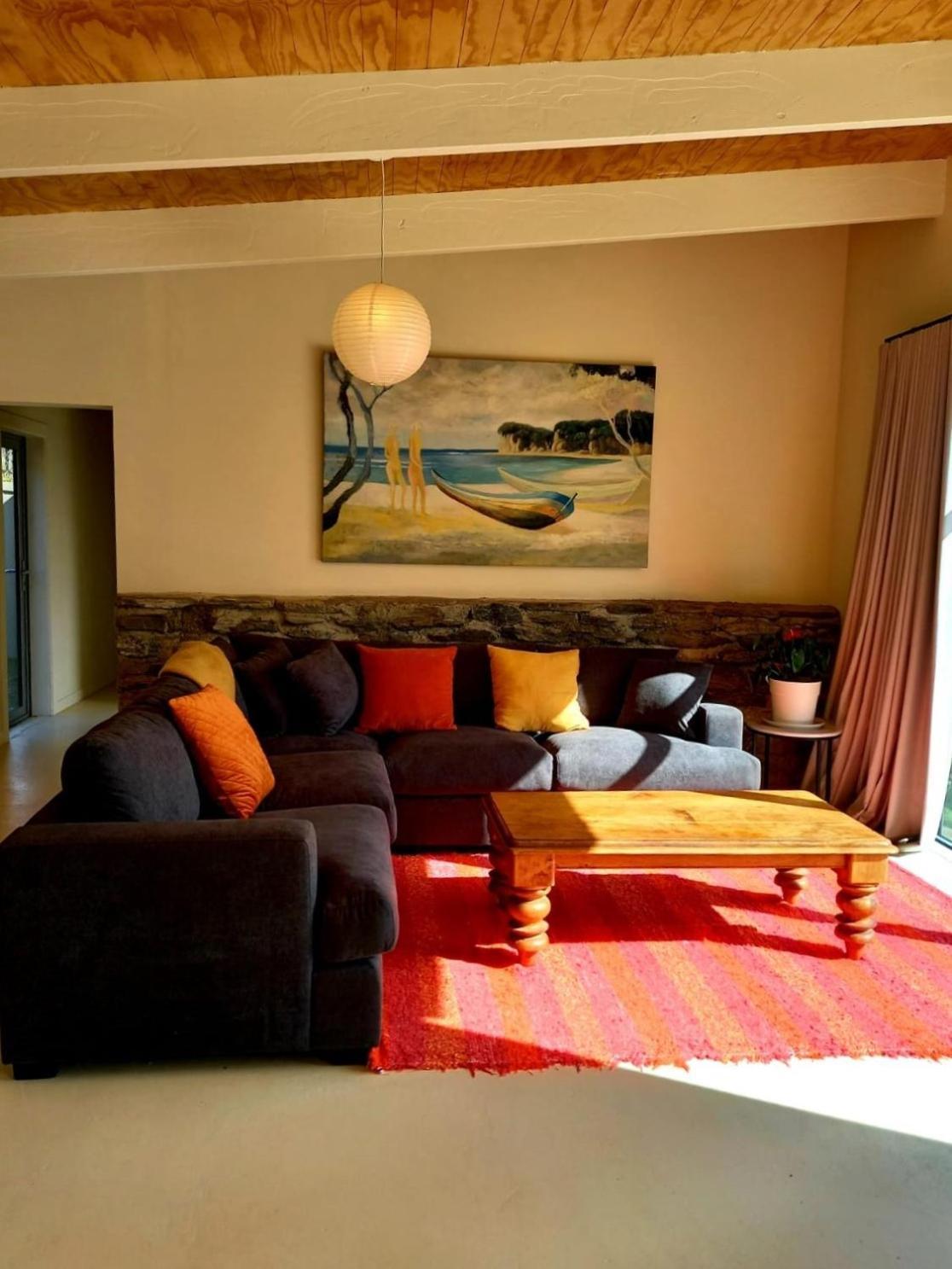 The Hidden Spring Hotel Wanaka Bagian luar foto
