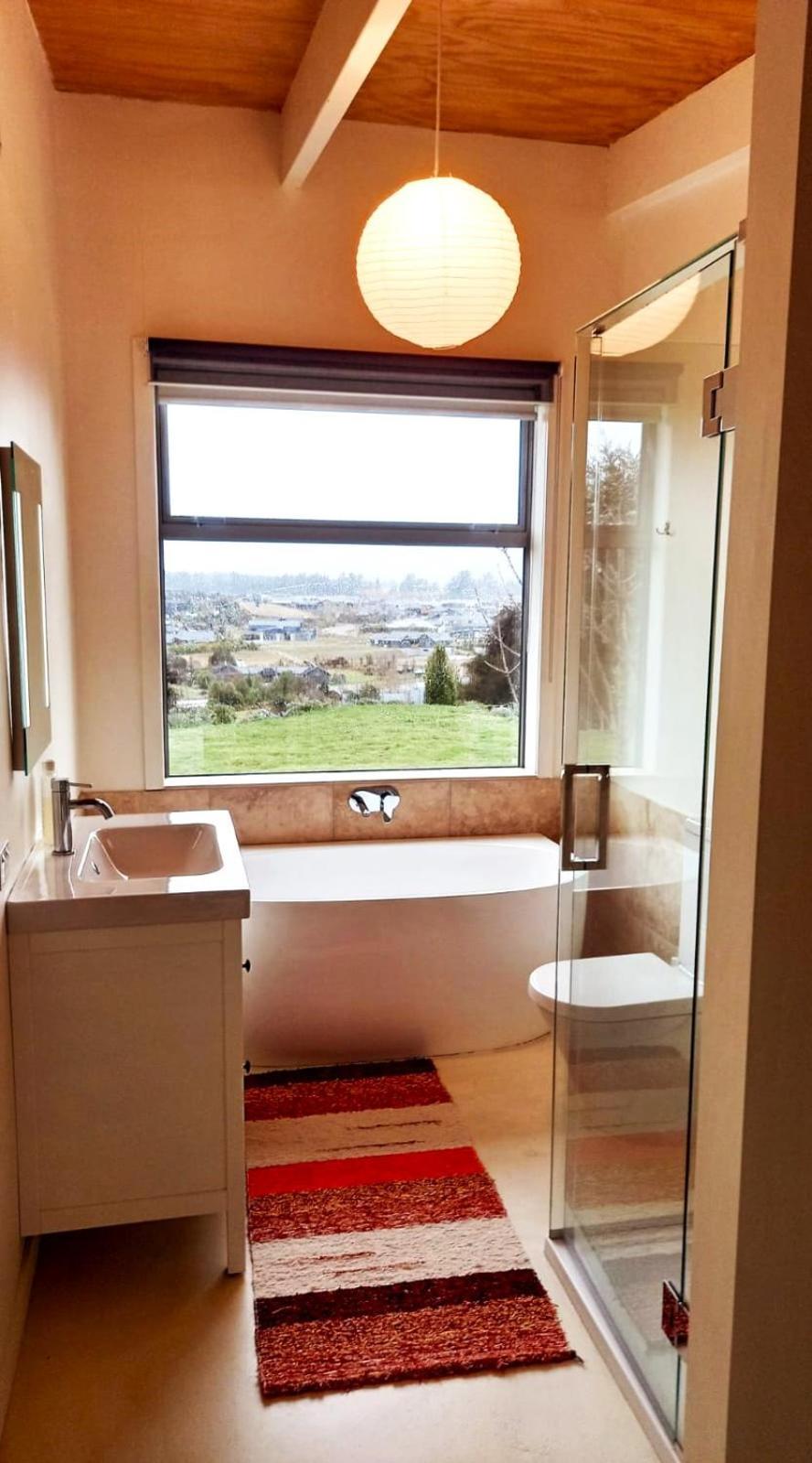 The Hidden Spring Hotel Wanaka Bagian luar foto