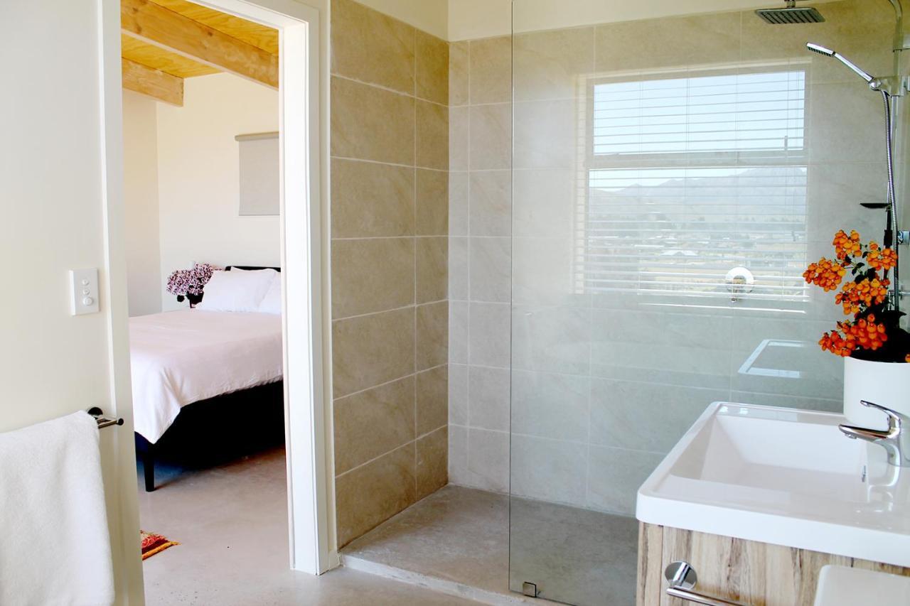 The Hidden Spring Hotel Wanaka Bagian luar foto